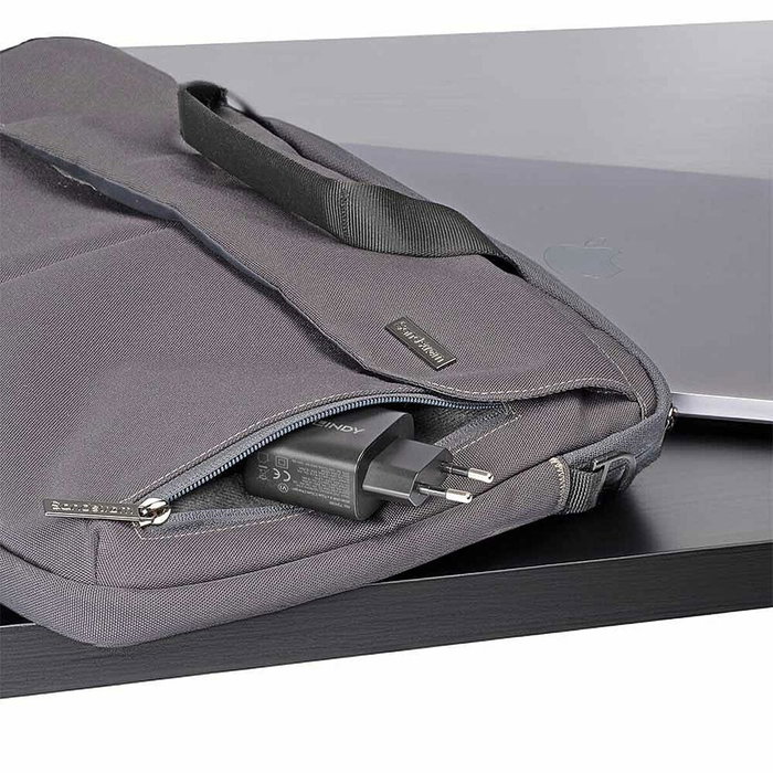 Lindy Cargador USB-C 2 puertos 65W con tecnología GaN, Negro