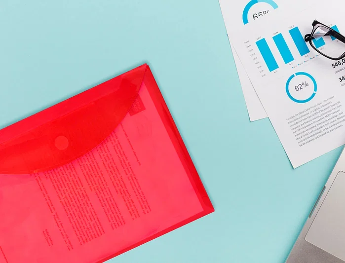 Liderpapel Carpeta dossier A4 roja con cierre de velcro Liderpapel Carpeta dossier A4 roja con cierre de velcro