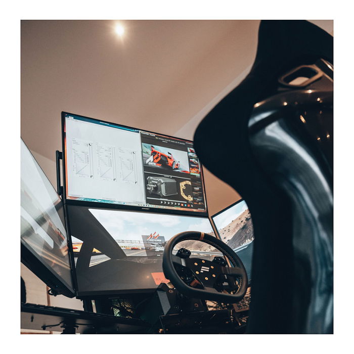 Oplite 101271 - Soporte para monitor de simulador de vuelo/carreras R8 Fury, Negro, Acero, 782 x 70 x 252 mm