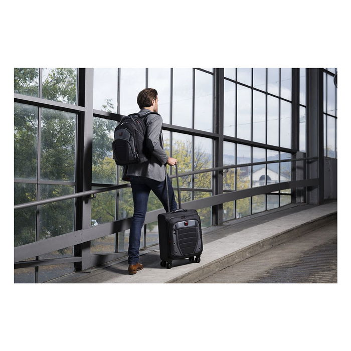Wenger Mochila para portátil Synergy, hasta 40.6 cm (16"), compartimento para portátil, poliéster, negro, gris