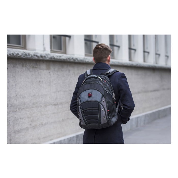 Wenger Mochila para portátil Synergy, hasta 40.6 cm (16"), compartimento para portátil, poliéster, negro, gris