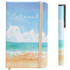 CMP General Libreta con Bolígrafo "Playa" Es Tu Momento - 14x9 cm, 160 Páginas, Tapa Dura, Goma y Marcador