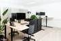 Neomounts NS-PLXPROTECT1 Mampara Protectora de Acrílico para Monitor hasta 32" con Montaje VESA 100x100 mm, Ancho 120 cm, Transparente, 1 Pieza