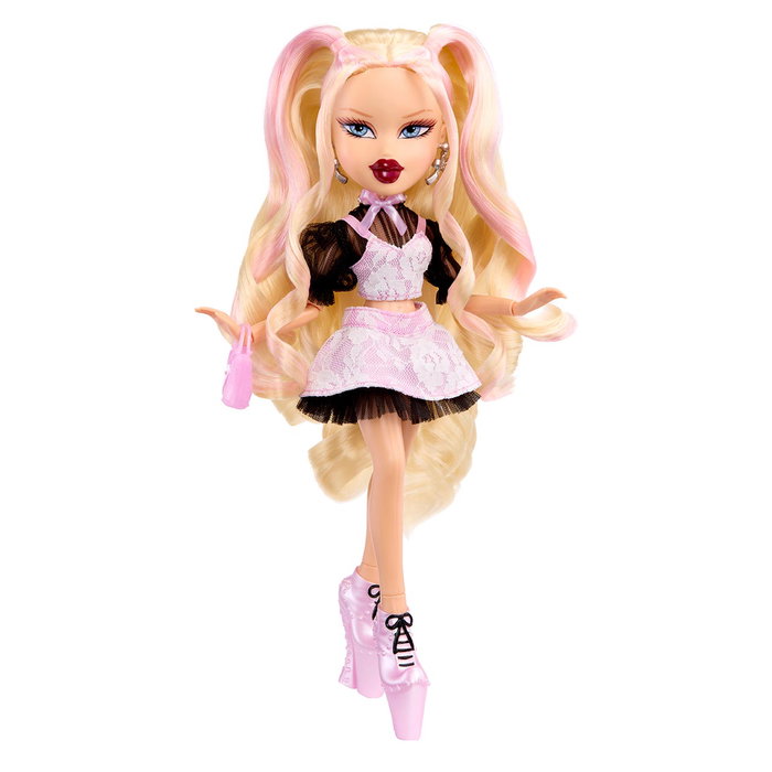 MGA Muñeca Bratz Cloe Birthday Stylin' con Camiseta Exclusiva MGA Muñeca Bratz Cloe Birthday Stylin' con Camiseta Exclusiva