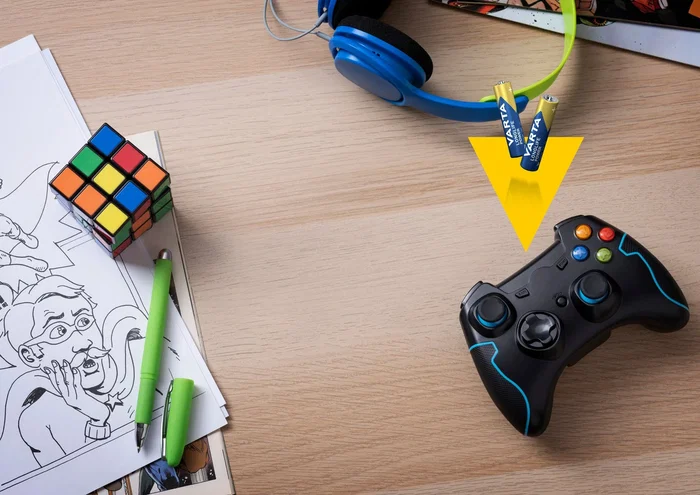 Varta 04903 Batería Alcalina Longlife Power Tipo AAA LR03 1.5V - Pack de 4 Unidades