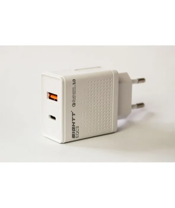 Eightt EQC3 Cargador de Carga Rápida con 2 Puertos USB-C y USB-A, 18W, Blanco