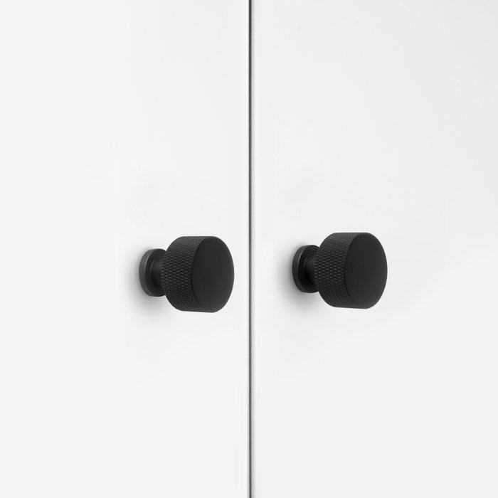 Emuca Lote de 10 pomos para mueble Argos, diámetro 30mm, Aluminio, Pintado negro Emuca Lote de 10 pomos para mueble Argos, diámetro 30mm, Aluminio, Pintado negro