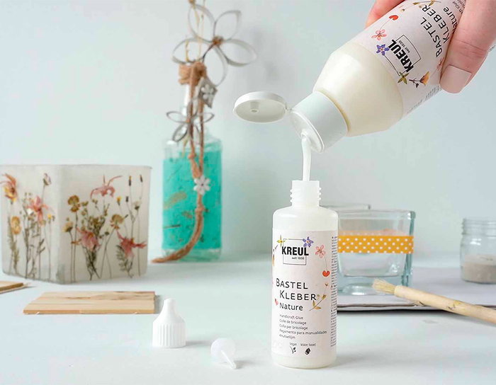 Kreul Handicraft Glue Nature Pegamento para Manualidades 80ml Kreul Handicraft Glue Nature Pegamento para Manualidades 80ml