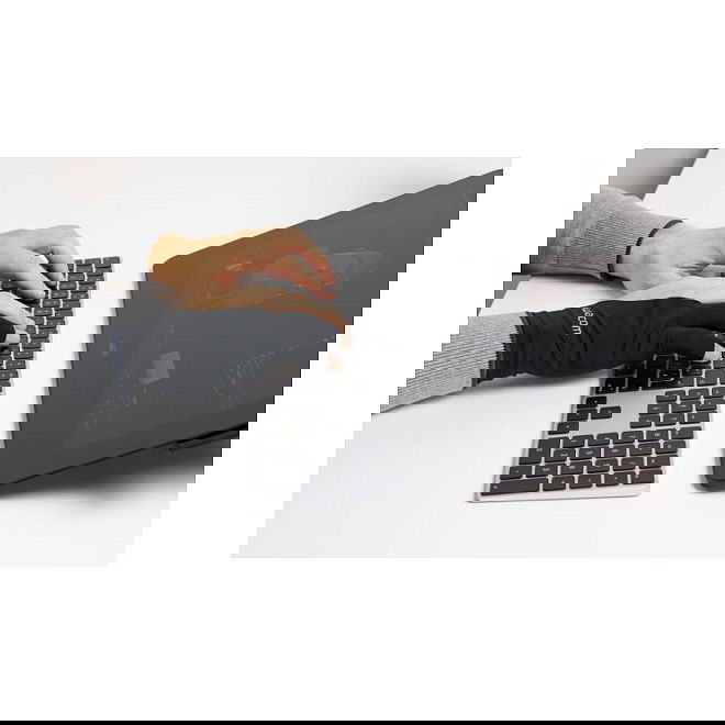 Wacom ACK4472501Z Guante de Dibujo para Cintiq 13, 22, 27, Pro y otros modelos Wacom. Negro. Poliéster, Spandex. 1 Pieza.