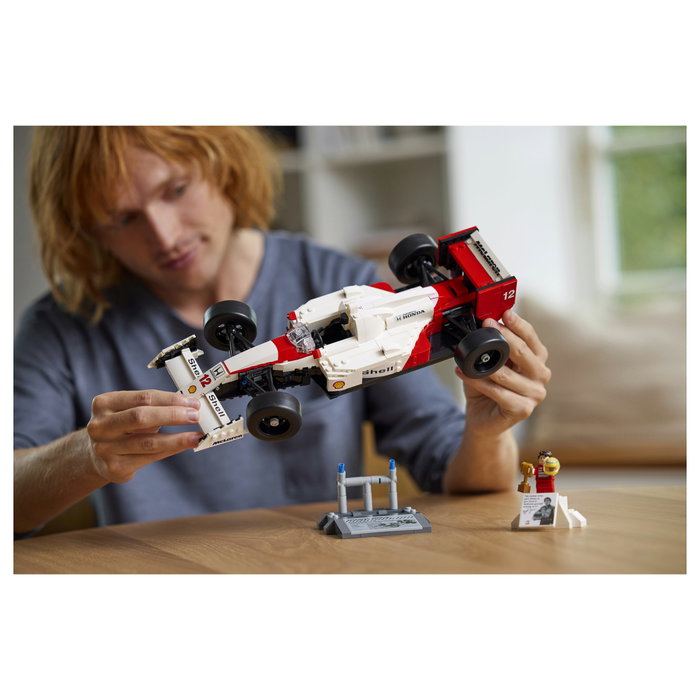 LEGO Icons McLaren MP4/4 & Ayrton Senna 10330, Set de Maqueta de Coche para Adultos