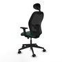 Silla de oficina Alocén con mecanismo Sincro/Traslack tapizada con Tela color Verde botella y malla color Negro. Equipada con lumbar 1D, Brazos 2D, Cabecero Fijo y Ruedas 65mm nailon