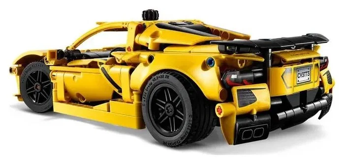 LEGO Technic Chevrolet Corvette Stingray 42205