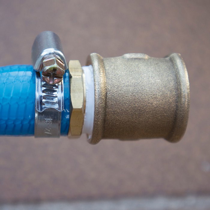 Aqua Control Manguito de Latón Zincado 3/4" Hembra para Conexiones Aqua Control Manguito de Latón Zincado 3/4" Hembra para Conexiones