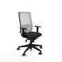 Silla de oficina Horna con mecanismo Sincro tapizada con Similpiel color Negro y malla color Blanco. Equipada con lumbar 1D, Brazos 1D y Ruedas 65 mm parqué