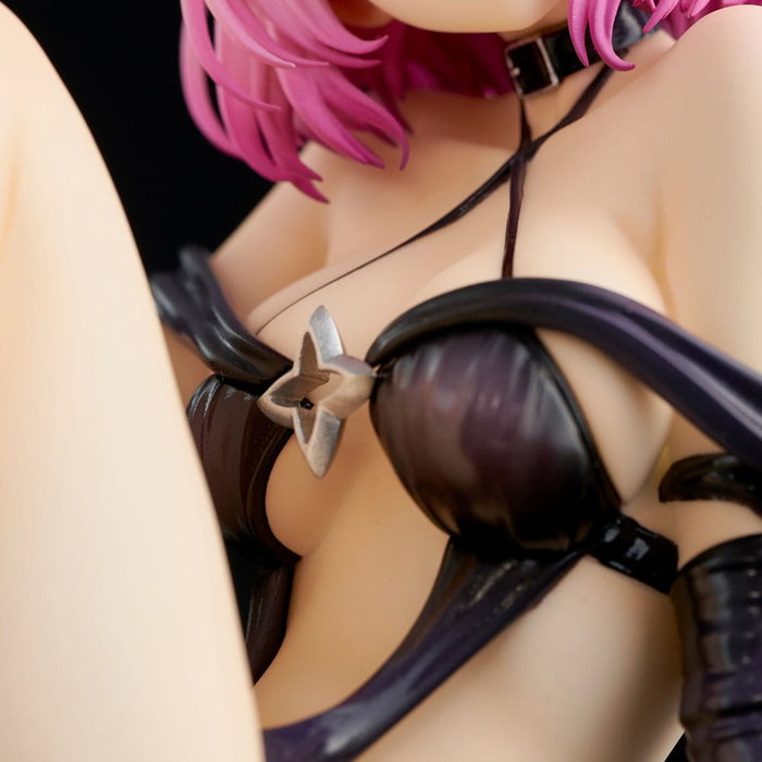 Union Creative To Love-Ru Darkness Estatua Momo Velia Deviluke Darkness Ver. Renewal Package Edition