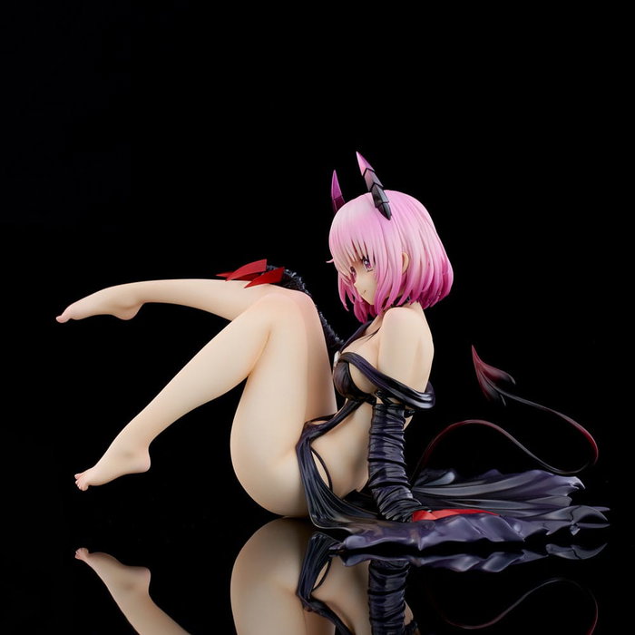 Union Creative To Love-Ru Darkness Estatua Momo Velia Deviluke Darkness Ver. Renewal Package Edition