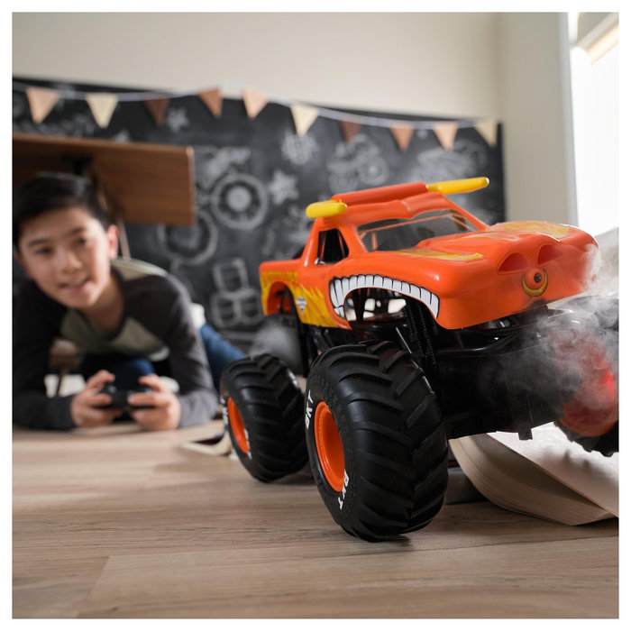 Spin Master Monster Jam El Toro Loco Camión Monstruo RC Efectos Humo Escala 1:15 para Niños 4 Años Monster Truck Juguete