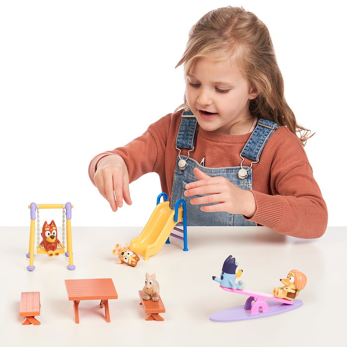 Moose Playset De Juegos Bluey 17136 Con Figuras Y Accesorios Del Parque Para Niños +3 Años
