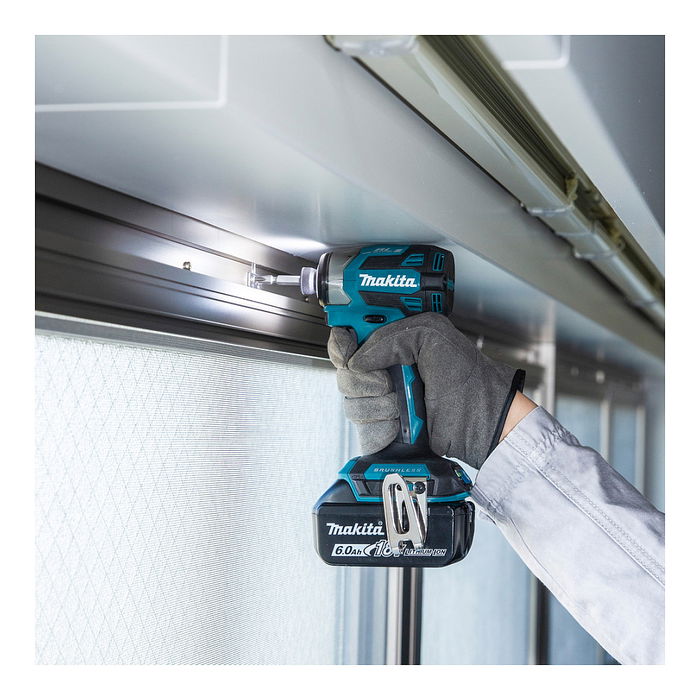 Makita DTD173RTJ Destornillador de impacto, 18V, 5Ah, Batería incluida