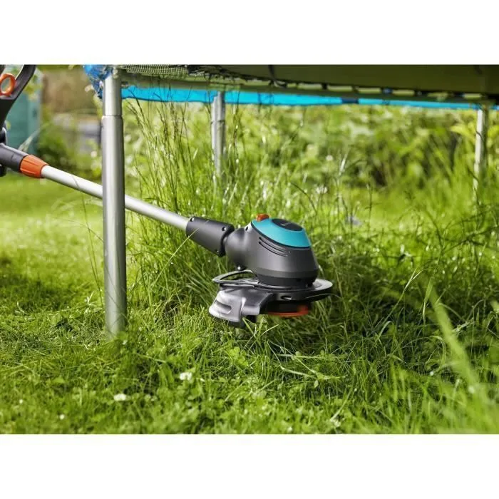Gardena Recortadora de Hilo EasyCut 450/25 - 450 W, Ancho de Corte 25 cm, Mango Abatible
