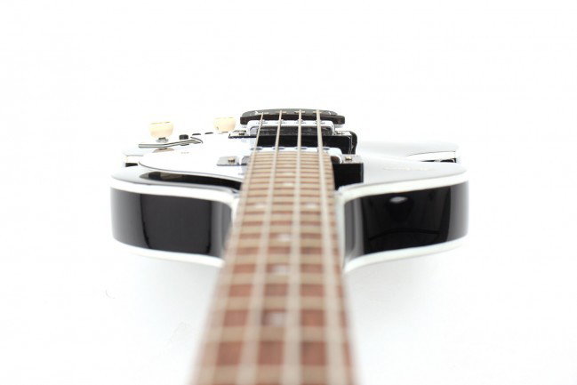 Bajo Violin Höfner Serie Ignition Negro
