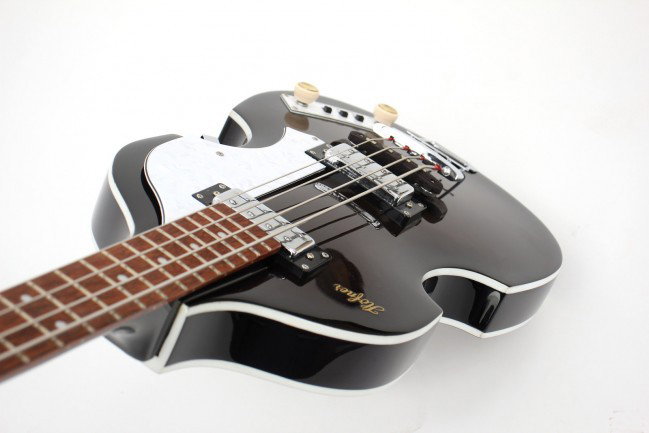 Bajo Violin Höfner Serie Ignition Negro
