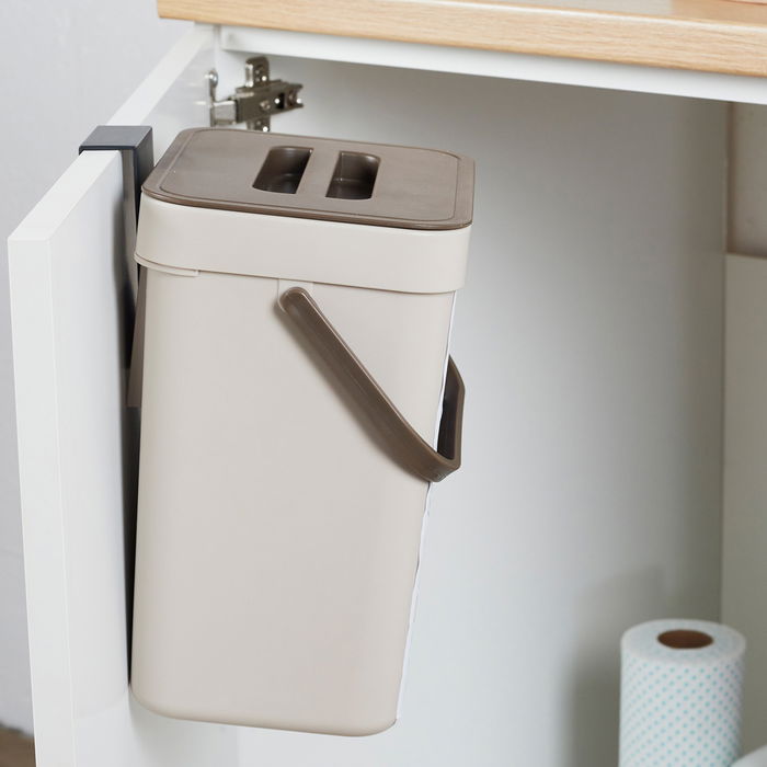 Je cherche une Idee Cubo Compostaje Colgar 5 L para Cocina con Tapa