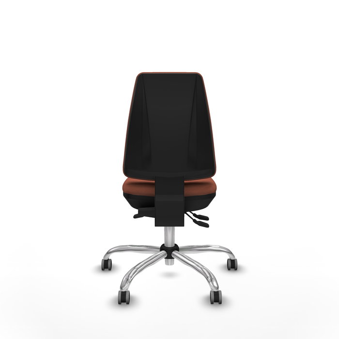 Silla de oficina Elche con mecanismo Asincro tapizada con Tela color Marrón. Equipada con Base cromada, Sin brazos y Ruedas 65 mm parqué