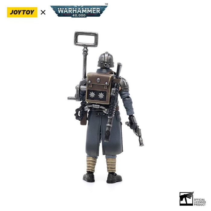 Joy Toy (CN) Warhammer 40k Death Korps of Krieg Veteran Squad Guardsman Communications Specialist 1/18