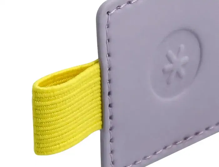 Antartik Portabolígrafo Autoadhesivo para Cuaderno con Elástico, Hasta 15 mm Grosor, Morado y Amarillo Antartik Portabolígrafo Autoadhesivo para Cuaderno con Elástico, Hasta 15 mm Grosor, Morado y Amarillo