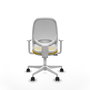 Silla de oficina Cilanco con mecanismo Sincro tapizada con Tela color Amarillo y malla color Blanco. Equipada con lumbar 1D, Reposabrazos blancos y Ruedas 65mm nailon