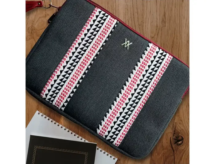 Wondee Funda Portatil Tanger 14 Pulgadas Compatible Universal Protección Contra Golpes y Arañazos Cierre Cremallera Ligera