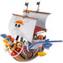 BANDAI HOBBY Figura Model Kit Thousand Sunny Flying One Piece 12cm