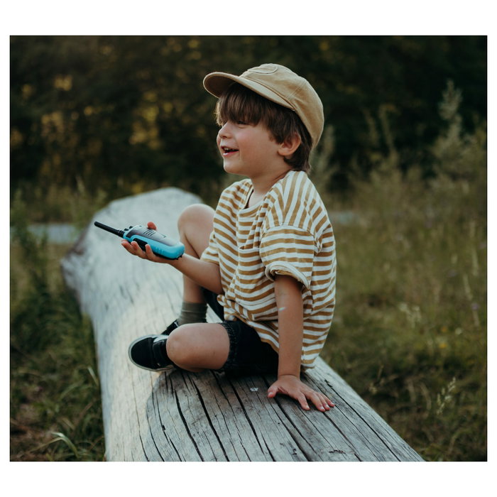 Kidywolf 418014 Walkie-Talkies para Niños con Luz/Taschenlampe, 2 Piezas, Alcance 6000 m, Recargables, Color Negro Verde Amarillo