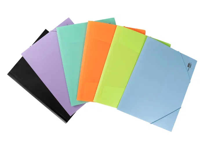 Liderpapel Carpeta con Gomas Tres Solapas Polipropileno DIN A4 Celeste Opaco