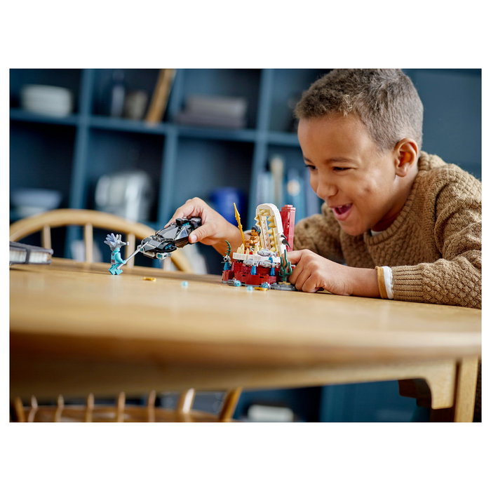 LEGO Marvel Avengers Sala del Trono del Rey Namor, Juego de Construcción, 355 Piezas, 7+ Años