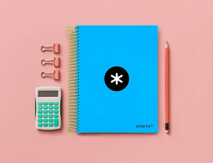Antartik Cuaderno espiral A5 tapa forrada azul 120h 90g liso con bandas Antartik Cuaderno espiral A5 tapa forrada azul 120h 90g liso con bandas