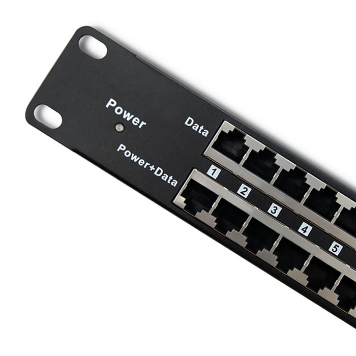 Qoltec Patch panel RACK 24 puertos Inyector PoE pasivo 48V negro