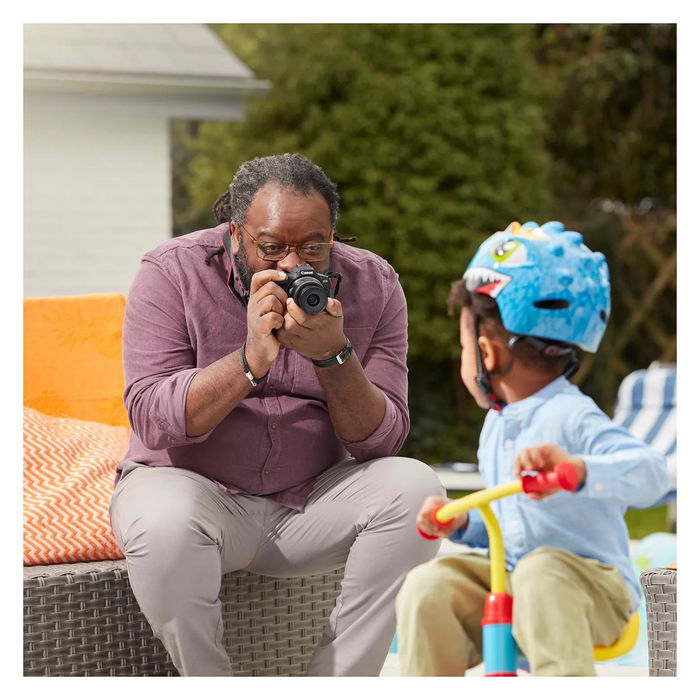 Canon EOS R100 Kit Cámara Mirrorless APS-C 24.1MP 4K + Objetivo RF-S 18-45mm F4.5-6.3 IS STM, Negra Canon EOS R100 Kit Cámara Mirrorless APS-C 24.1MP 4K + Objetivo RF-S 18-45mm F4.5-6.3 IS STM, Negra