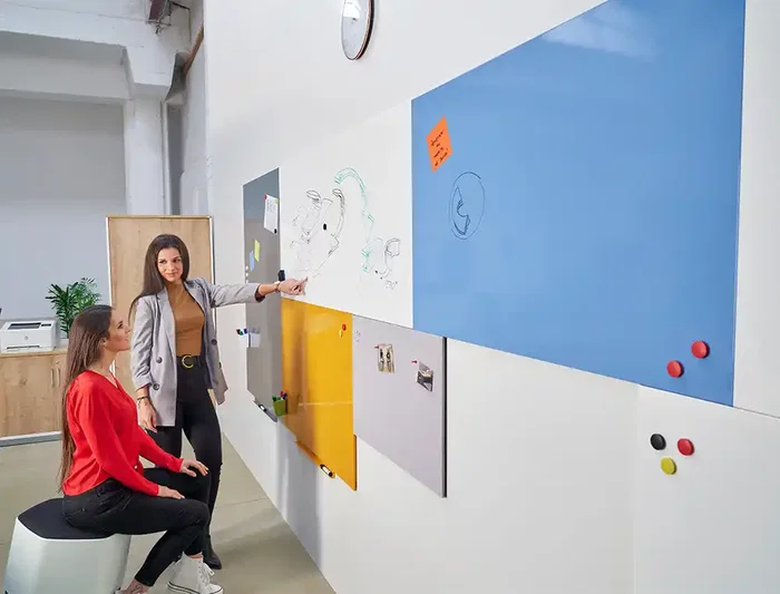 Rocada Pizarra Blanca Lacada Magnética Modular Sin Marco Azul 75x115 cm