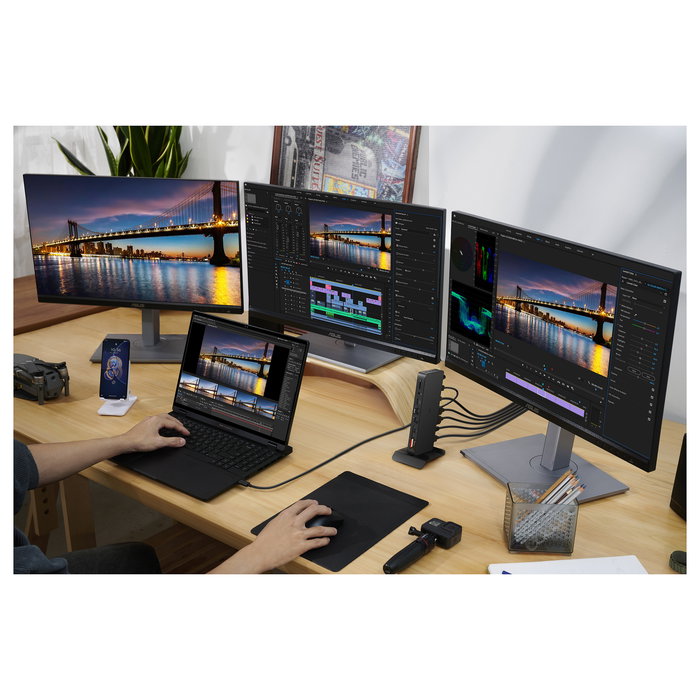 ASUS DC500 Thunderbolt 4 Dock, Triple 4K, 96W, Hub USB-C, Negro