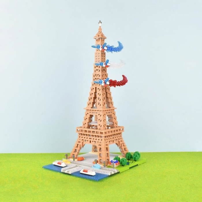 Bandai Nanoblock Torre Eiffel NB057 - 500 piezas