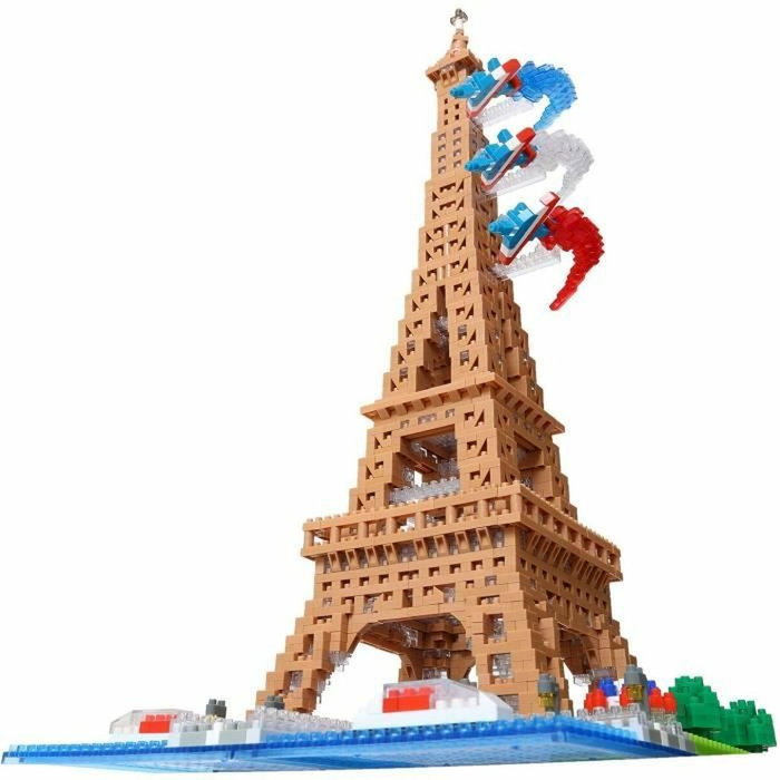 Bandai Nanoblock Torre Eiffel NB057 - 500 piezas