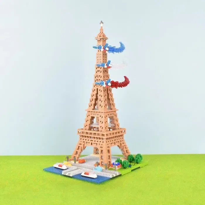 Bandai NB057 Torre Eiffel Nanoblock, 500 Piezas, Bloques de Construcción Educativos para Niños a Partir de 8 Años, Modelo DIY
