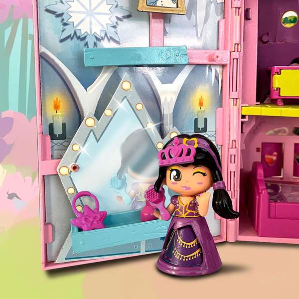 Famosa Pinypon Mansión de Cuentos con más de 20 accesorios de cuentos