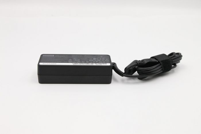 Lenovo Adaptador de Corriente USB-C de Viaje 65W, 100-240V, para Dispositivos USB-C