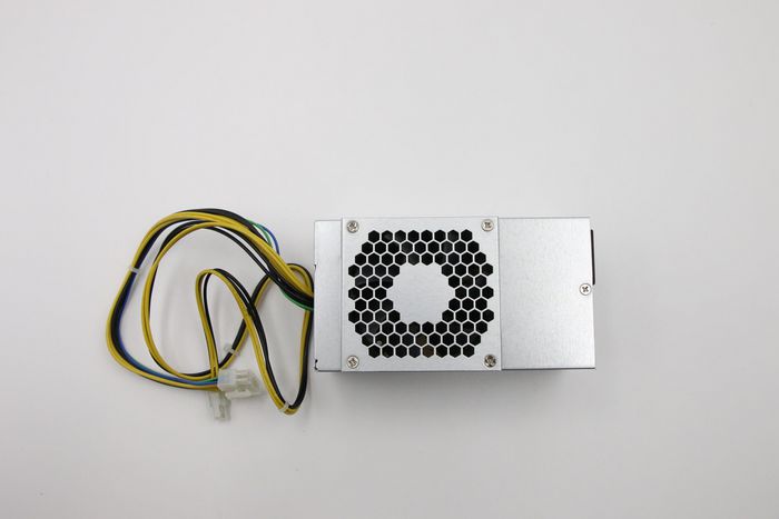 Lenovo Fuente de Alimentación TFX 210W para ThinkCentre 100-240Vac