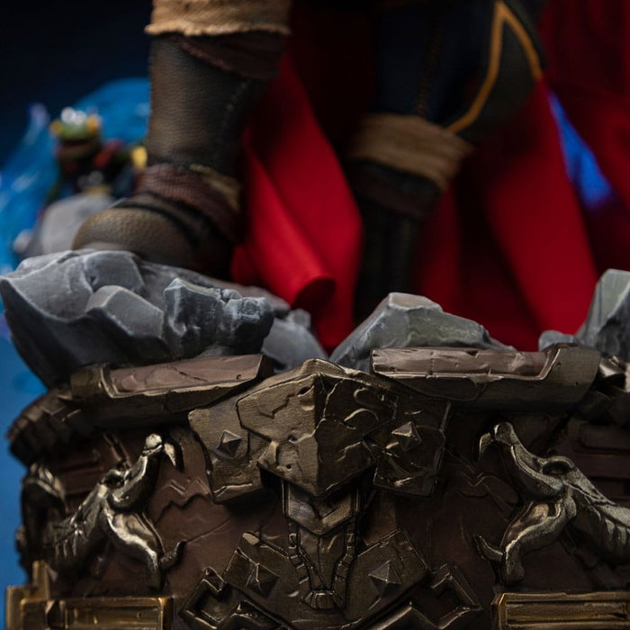 Marvel Estatua Legacy Replica 1/4 Thor Unleashed Marvel Estatua Legacy Replica 1/4 Thor Unleashed