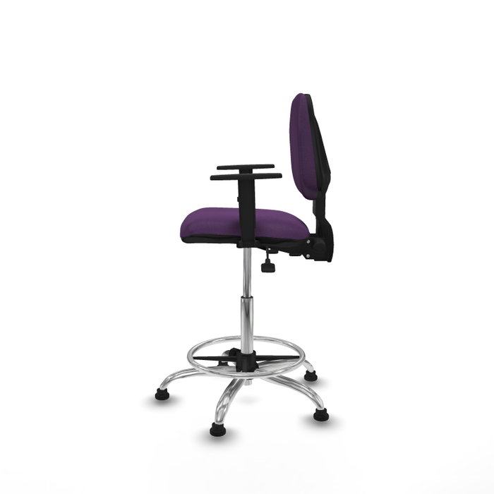 PIQUERAS Y CRESPO Taburete Isso AS Bali morado con brazos y base cromada PIQUERAS Y CRESPO Taburete Isso AS Bali morado con brazos y base cromada
