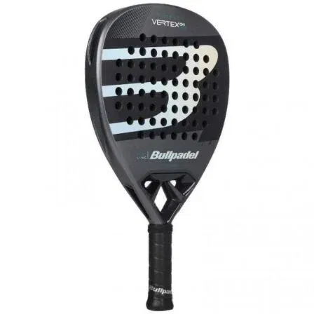Bullpadel Pack Pala de Pádel Vertex 04 Comfort Pro Line 2026 + Mochila + Pelotas + Overgrips
